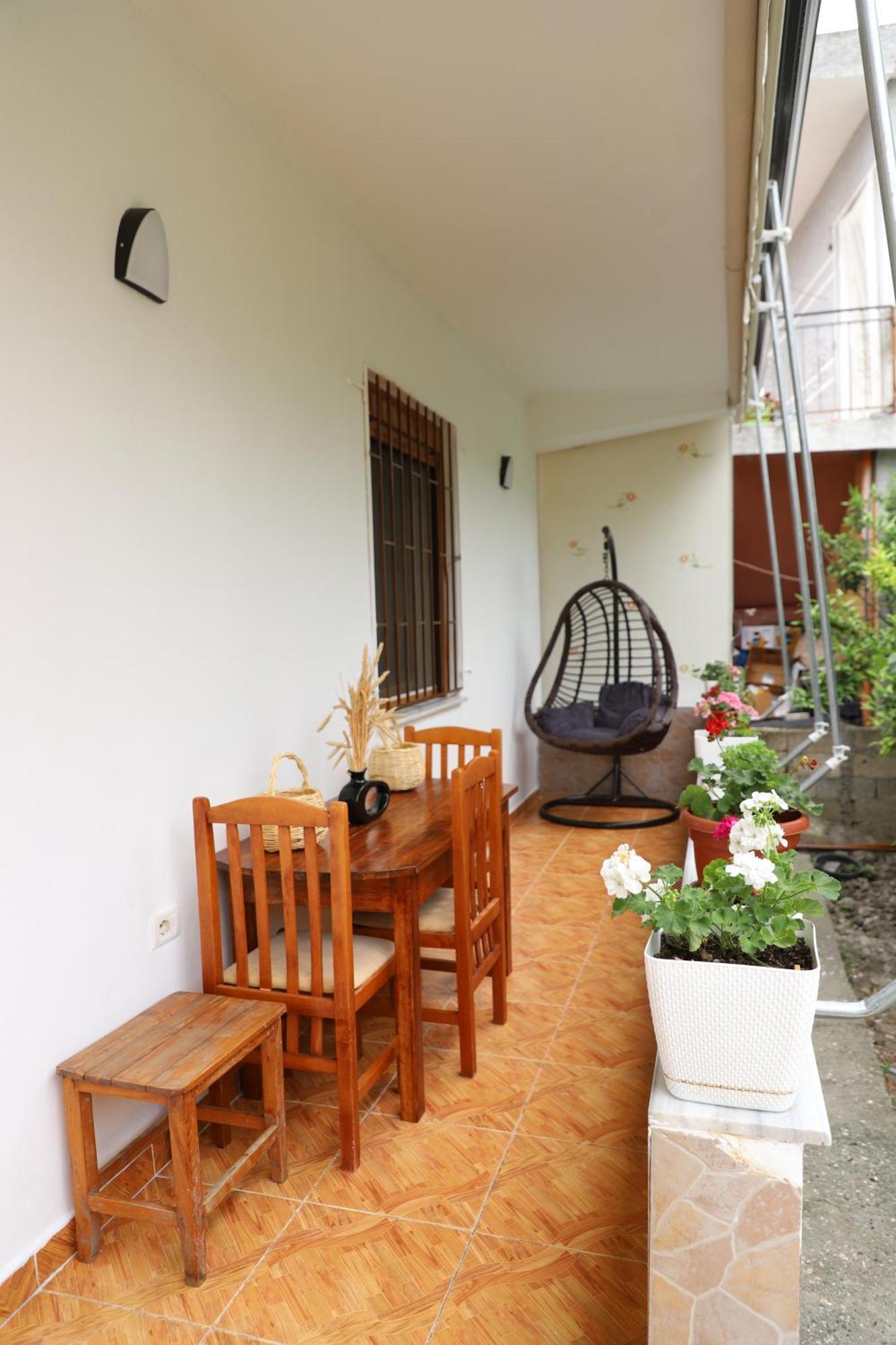 Apartment Xheison เบราท ภายนอก รูปภาพ