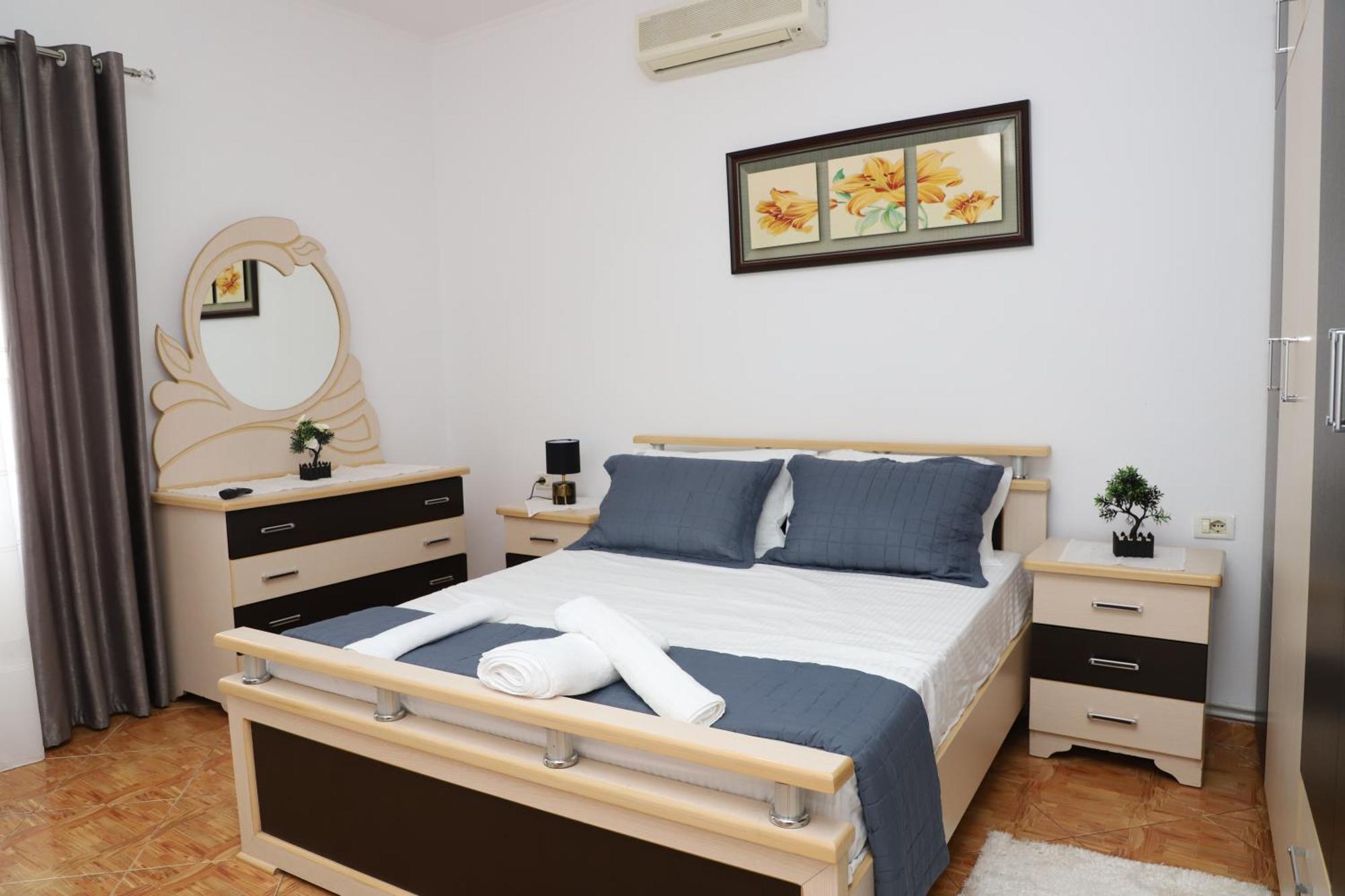 Apartment Xheison เบราท ภายนอก รูปภาพ