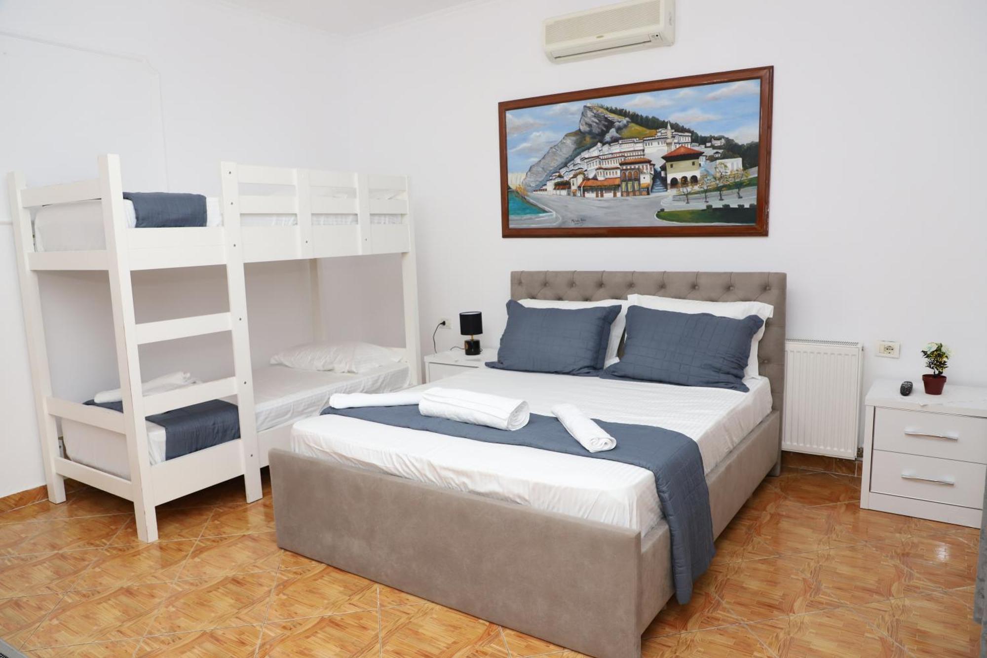 Apartment Xheison เบราท ภายนอก รูปภาพ